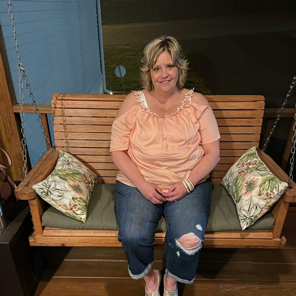 Meet your Posher, Shannon - Picture 1 of 1